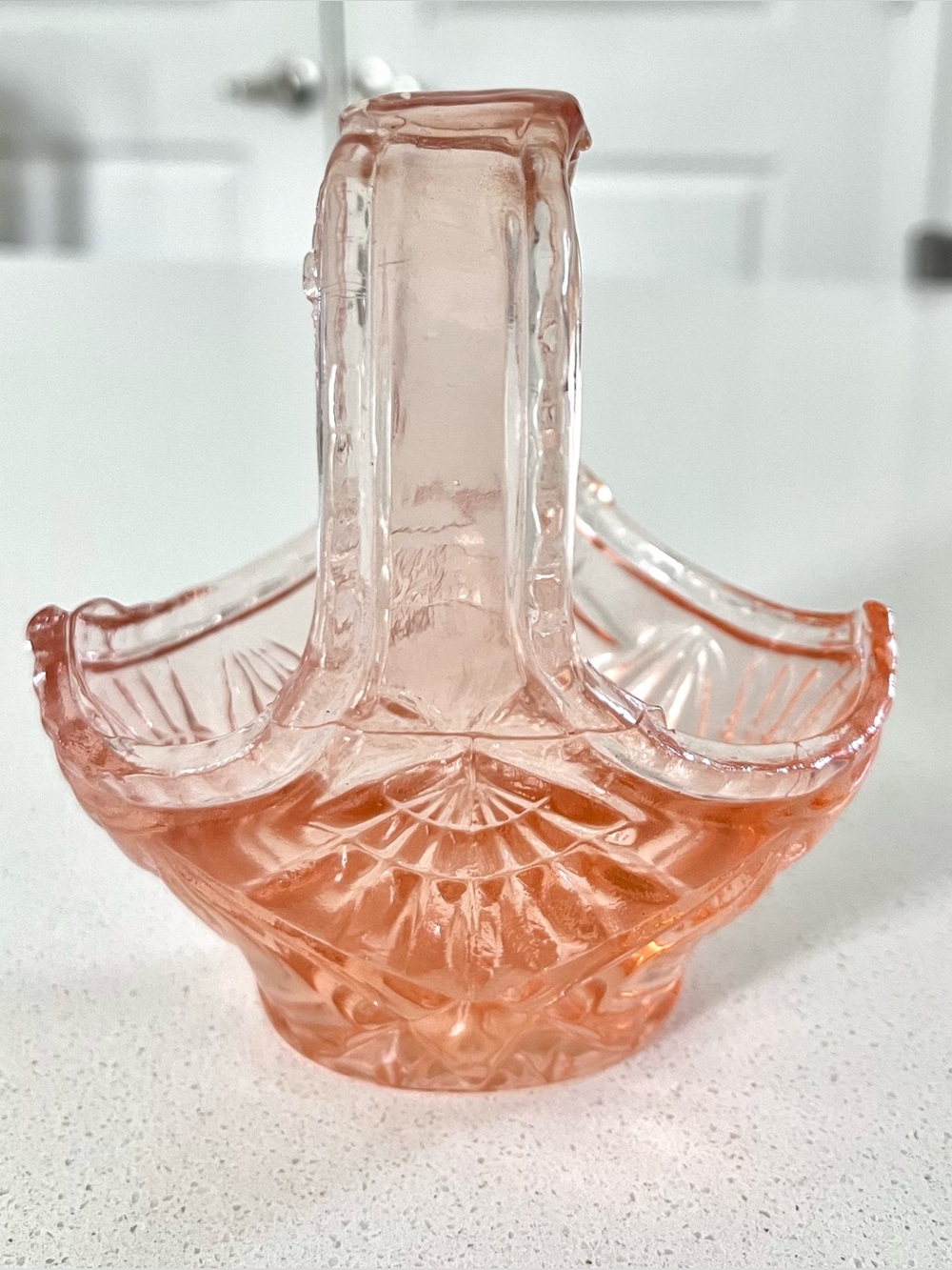 L.E. Smith Glass Quintec Pink Pressed Glass Mini Basket